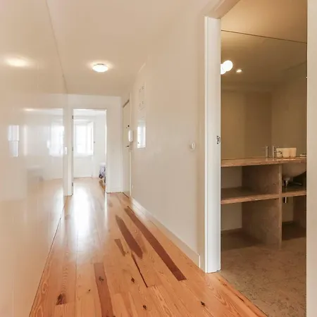 Principe Real T.m. Flat Charming View Apartament *